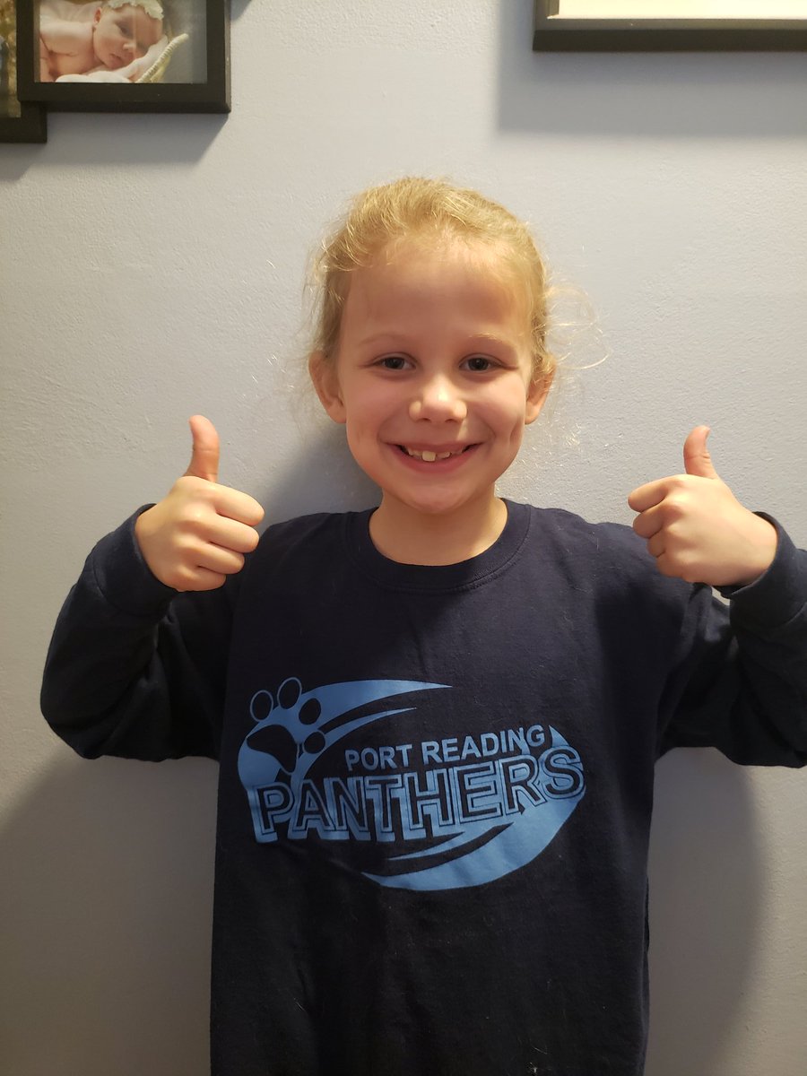 Brynn has school spirit on this fun Friday! @prpanthers9