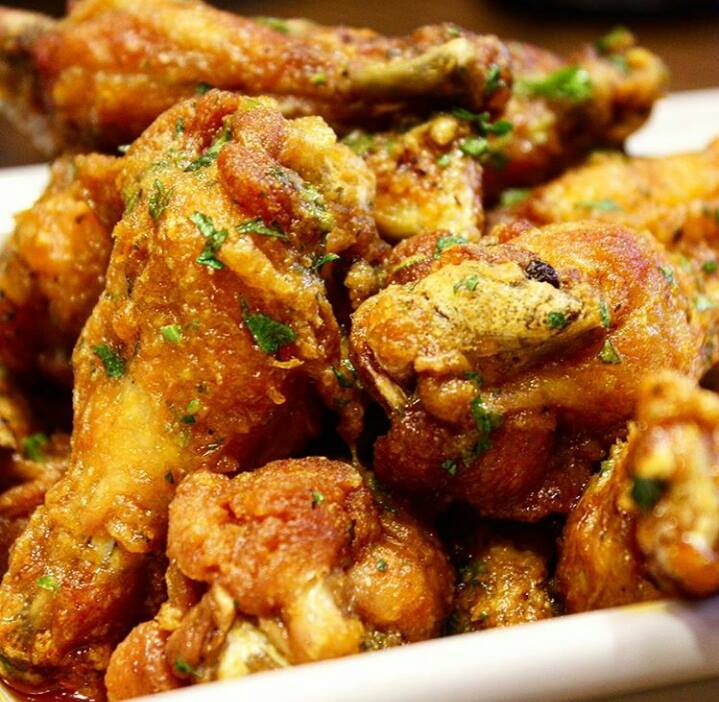 kosherinmidtown's tweet image. Every day is a great day for our mild buffalo wings from @buffalo2go!

Kosherinmidtown.com

#buffalo2go #wings #kosher #koshepoke #midtown #food #kosherrestaurants #koshernyc #lunch #dinner #officelunch #eatout #yum #kosherlife #kosherinmidtown #kosherlunch