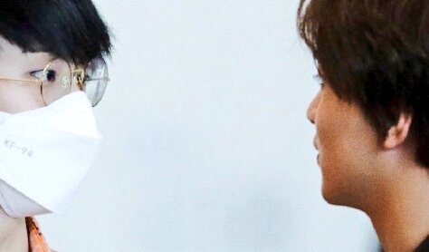 maplechoco148's tweet photo. Romeo take me somewhere we can be alone. https://t.co/KqwOoz9NWS