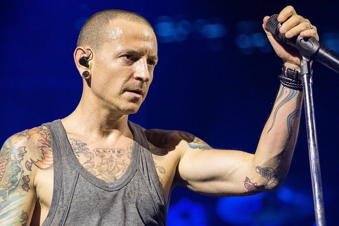 Happy birthday pala, Chester Bennington. We lost you to depression. I\m fighting on my own, I won\t lose. 