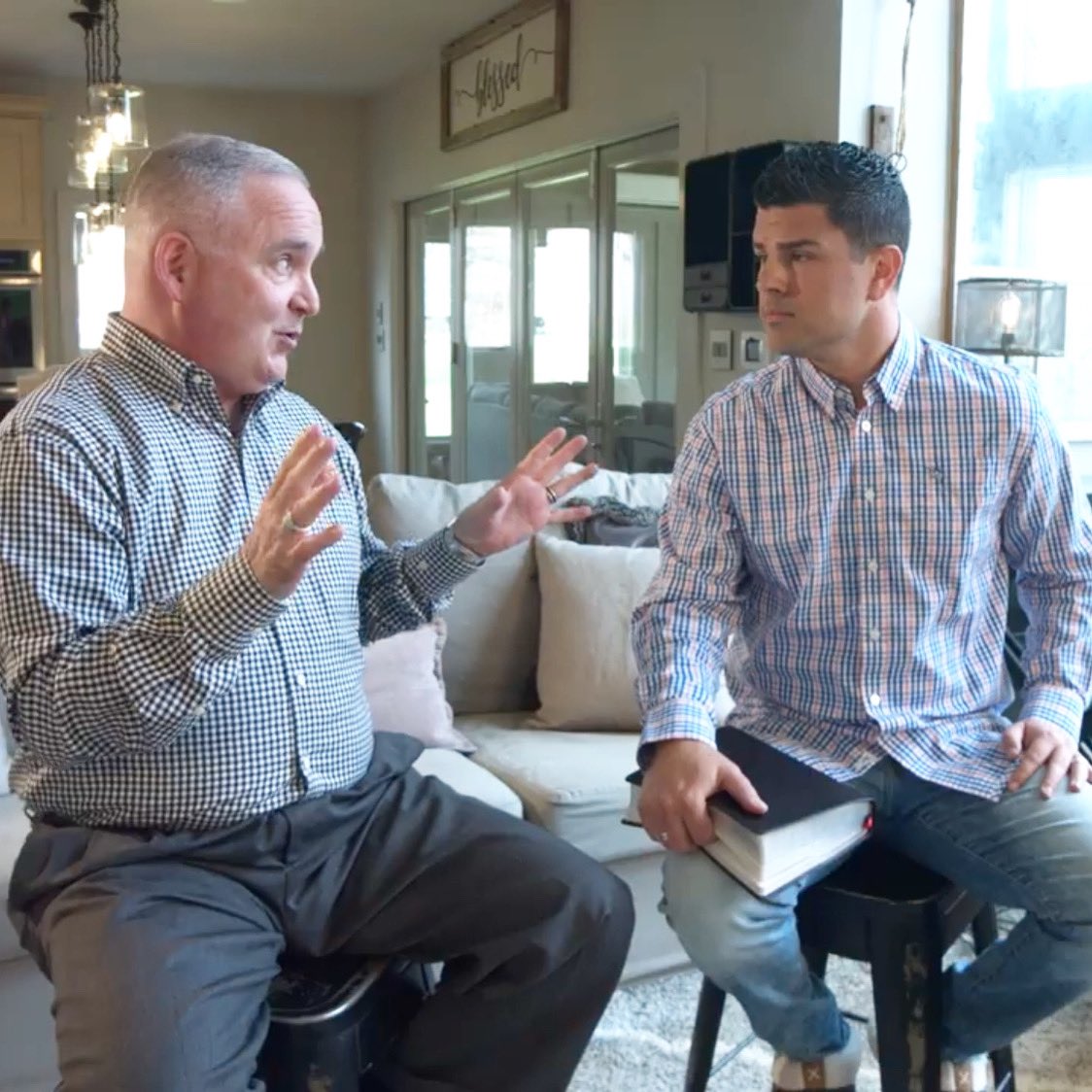 jordaneasley's tweet photo. I absolutely LOVE today’s episode of our all-new Worship-at-Home Daily Show.  

Today’s special guest is Cleveland City Mayor—@MayorKBrooks.  I pray you’ll be encouraged by today’s video! 
https://t.co/MdR2O3Vq2J https://t.co/XAlxaCuepa