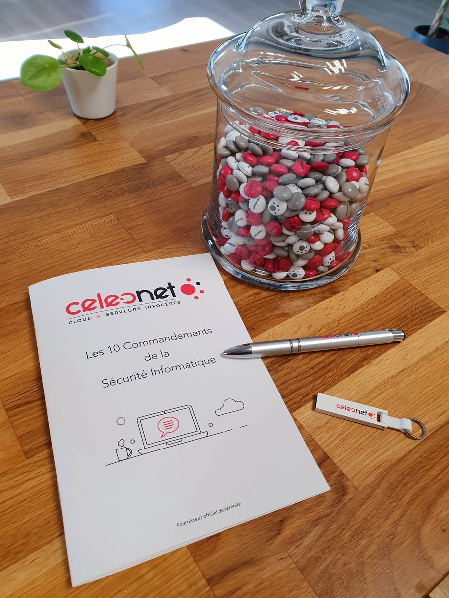 En ce #ConfinementJour4 , quel est votre  #VendrediLecture ? Nous pouvons vous conseiller les bonnes pratiques informatique si vous êtes en panne d'idée : celeonet.fr/stockage-synol…
Evaluez rapidement votre niveau de #securite et recevez notre guide. 🤓