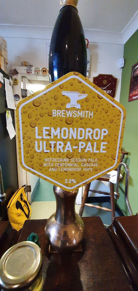 Just_De_One's tweet photo. Given up trying to do my usual weekly shop, as all major stores completely empty #StopHoarding #stoppanicking #stopstockpiling so a visit to @HopsBelgianBar for a nice pint from @BrewsmithBeer and #JustDeOne https://t.co/FiVHv4viOF