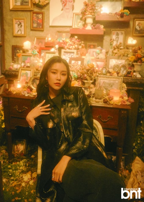 doramasdazoeira's tweet photo. 📸📸📸 Fotos da #Hyebin para a revista internacional BNT 🌻 a líder do #girlgroup #MOMOLAND  também fez uma entrevista ++ https://t.co/gSZdbyRg7I