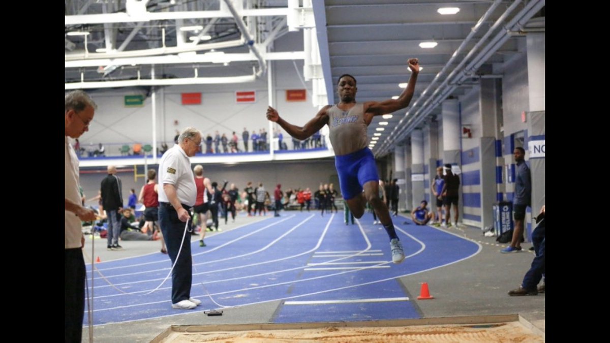Today we honor E-Town senior engineering major Curtis Reynolds for a terrific 4 years with #ECTF.  Curtis was the Landmark indoor TJ champ in both 2019 &amp; 2020.  He ends his career ranked #4 on our indoor record list and #5 on the outdoor list. Thank you Curtis! #flytogether