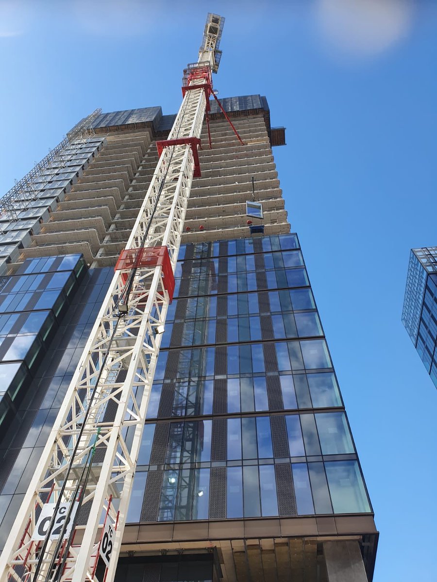 ctrsiteservices's tweet image. #CTRsiteservices #Glazing #Unitised #Curtainwall #aluminium  #Manchester  🔵🔴 👷🏼‍♂️🏗