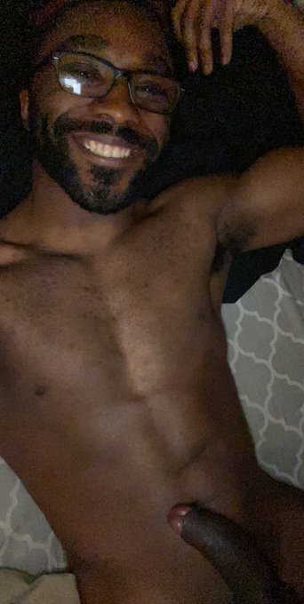 Just a goofy dude horny as fuck https://t.co/9XRiY86lSk