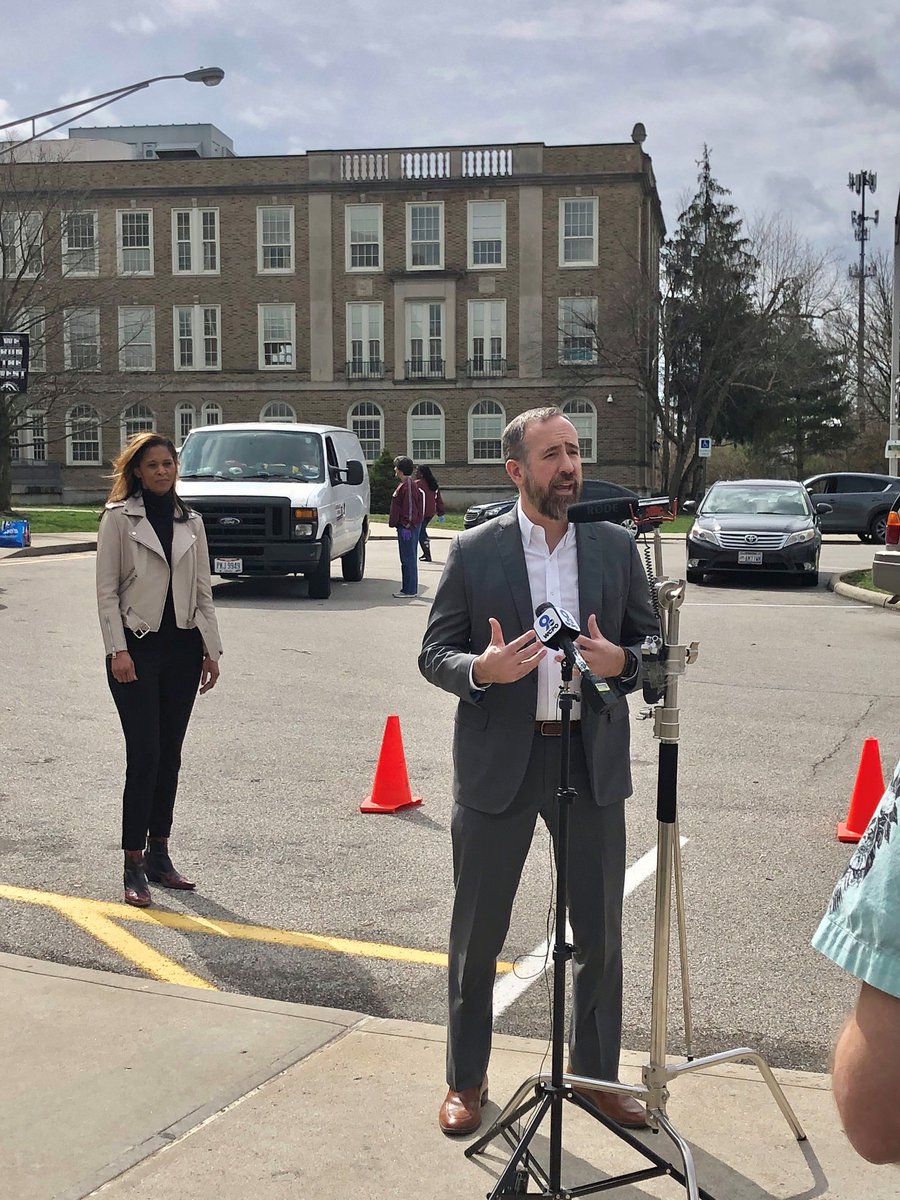 Today, Cincinnati Bell and CBTS donated $20,000 to Cincinnati Public Schools to help provide meals to children who are in need. If you would like to join us in this effort, consider donating at hubs.ly/H0nLN0k0 <a href="/IamCPS/">I Am CPS</a> #WeAreHereForYou #ItsInOurFiber