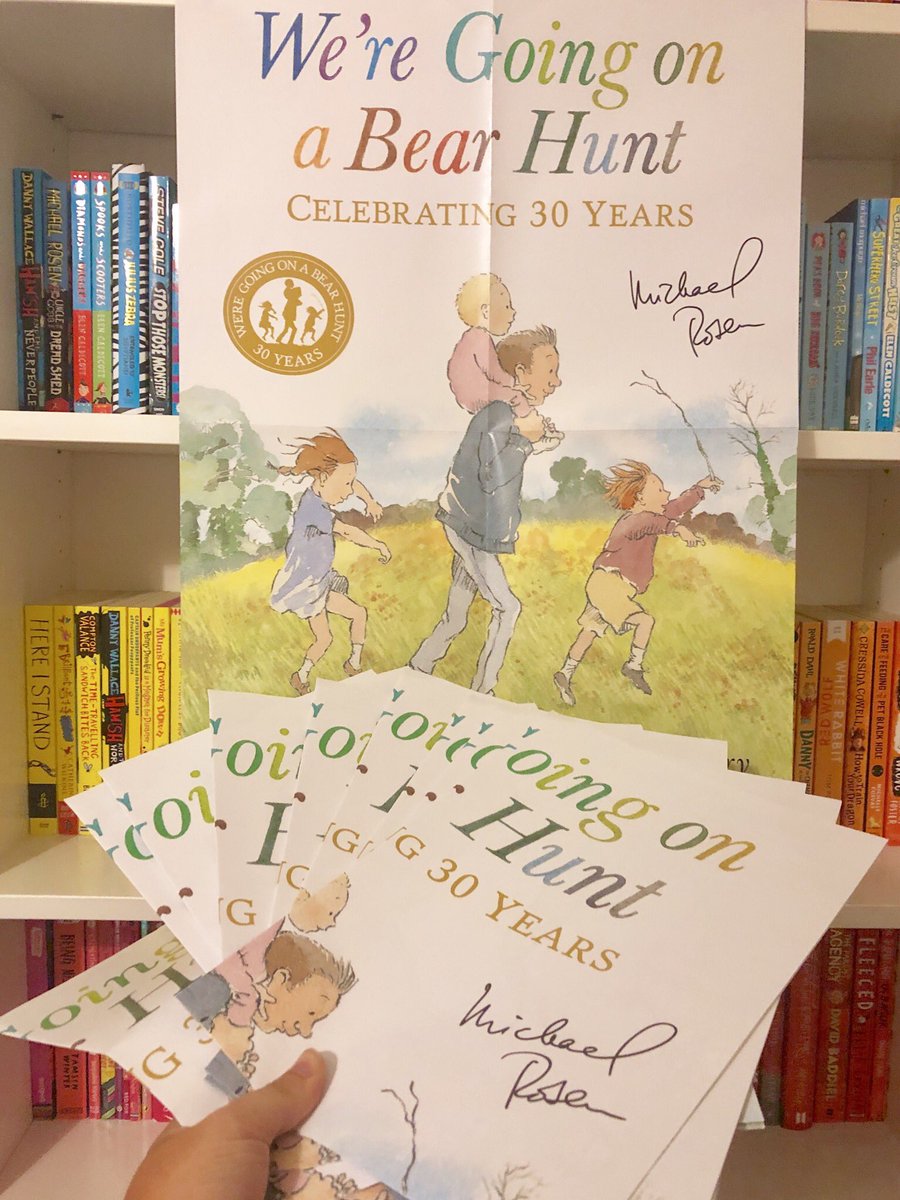 authorfy's tweet photo. ⭐️📚 WIN SIGNED BOOKS &amp; POSTERS! 📚⭐️

We’ve added a ‘We’re Going On A Bear Hunt’ masterclass with @MichaelRosenYes to https://t.co/tD00c1DzuZ!

Videos includes tips on writing picture books, reading poems out loud &amp; more.

➡️ To WIN a signed copy &amp; poster, RT before 31.03.19. https://t.co/gWsKF4hPwj