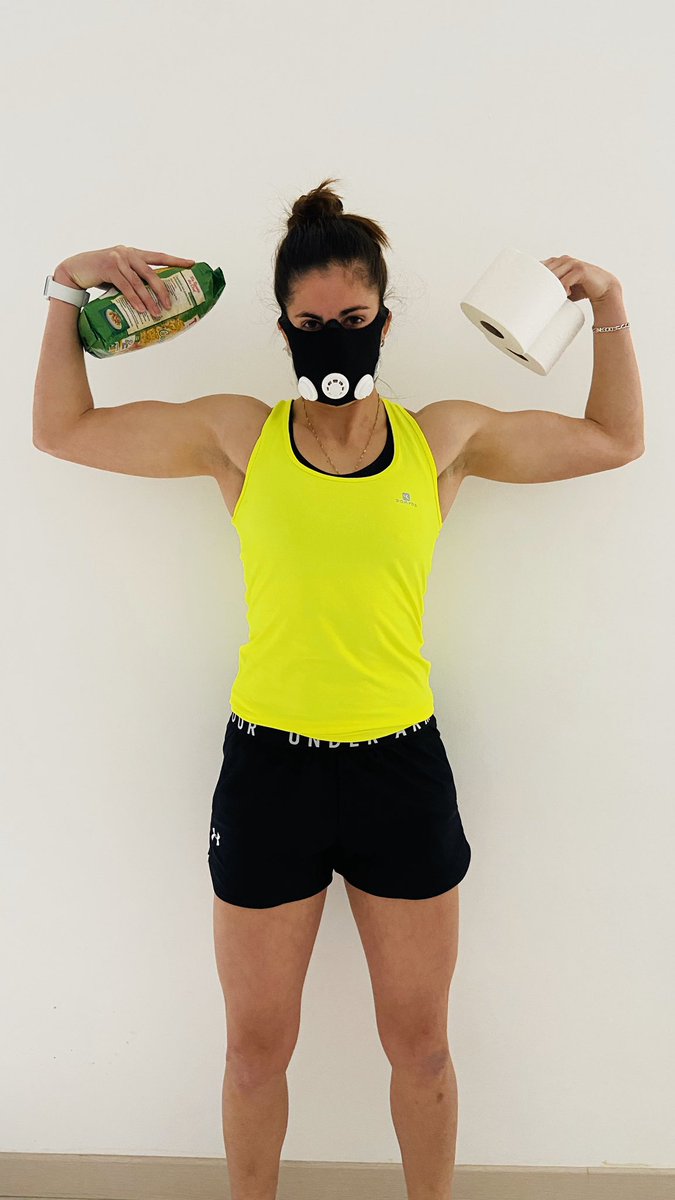 GoCoaching_'s tweet image. Aujourd’hui, séance spécial confinement!
Sortez vos rouleaux de papiers toilettes 🧻 vos paquets de pâtes 🍝 et vos masques 🎭

RDV 18h40 en live sur Instagram (@gocoaching_ )! 😄👊🏽
Partagez, likez, invitez vos amis 💪🏽

#confinement #pasta #toiletpaper #masque #mask #covid_19