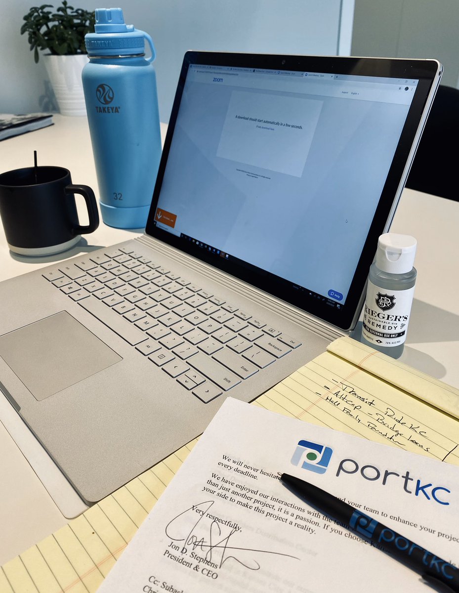 RockhillStrat's tweet photo. The focus on bringing quality jobs to @KCMO has only intensified. @portofkc is working to support local businesses, keep people employed, and attract new opportunities. Thanks to @zoom_us for keeping us moving. Also, @JRiegerCo and @CityMarketCoffE! #KCspirit https://t.co/7gq8JJujYE