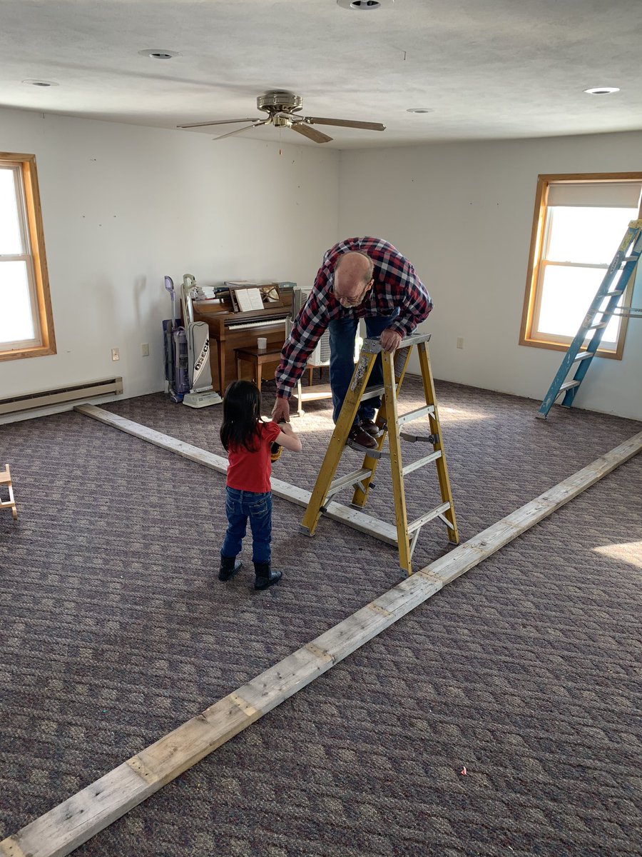 scott_leisy's tweet photo. Our homeschool shop class! https://t.co/Q5xB2I4S3s