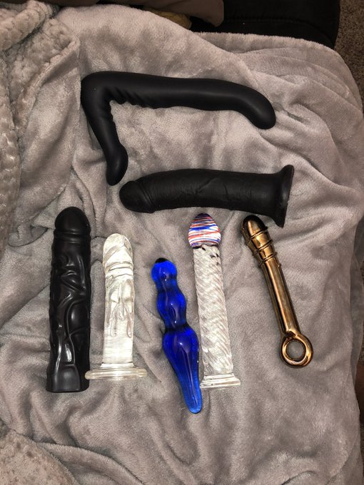 Which one would you want to use on me ?! 😈😈👅👅💦💦 https://t.co/Gboo5caASw<a href="/tag/gayboy"class="tags"><span>#gayboy</span></a><a href="/tag/gayfreak"class="tags"><span>#gayfreak</span></a>