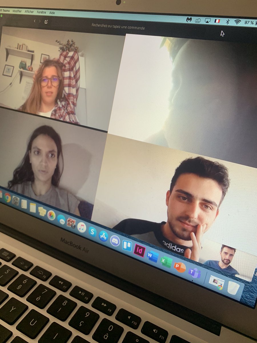 🔜 La team #digidoll est dans les starting-blocks pour la masterclass des toys sur #teams. Rendez-vous le 31 Mars pour découvrir tout ce qu’on vous mijote 🥳👾🤖 #MBADMB