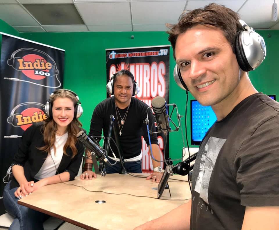TyroneTann's tweet photo. U can #TuneIn On-Air right now on https://t.co/djSOzSfbgh Radio, w/ my Guest; (Actor) @kashhovey, who stopped by in2 the studio, 2Promote his Newest Movie; #UndateableJohn & More! #CheckItOut! -w/ Guest CoHost (Actress) #AleksandraJade. Or Click Link!: https://t.co/fMoqVCSVYK https://t.co/Pi2c9MCeC1