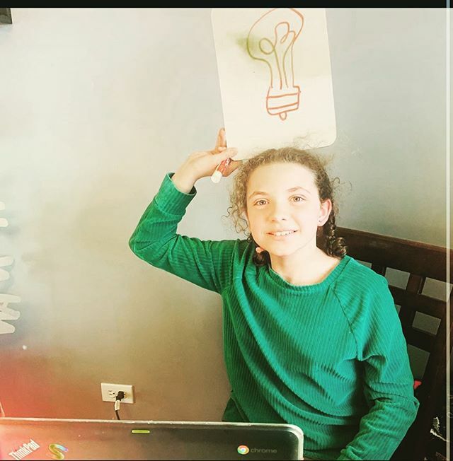 thestudionw's tweet photo. #bethelight Artists bring so much light to this world. Stay positive and BE THE LIGHT! Sending love and warmth to you all today! @brookemrude 💛 On-line .
.
.
.
#actingforkids #lightupthisworld #kidsthatshine #community #inspireothers #staypositive 💛 https://t.co/uQCDEgTaDV https://t.co/Dihsj9M8ga