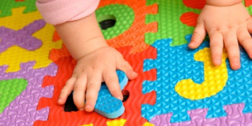 Borderline_24's tweet image. #Bari, sospese le #Rette per gli asili nido comunali, trasporto e mensa 
is.gd/SieYBr
#Comune