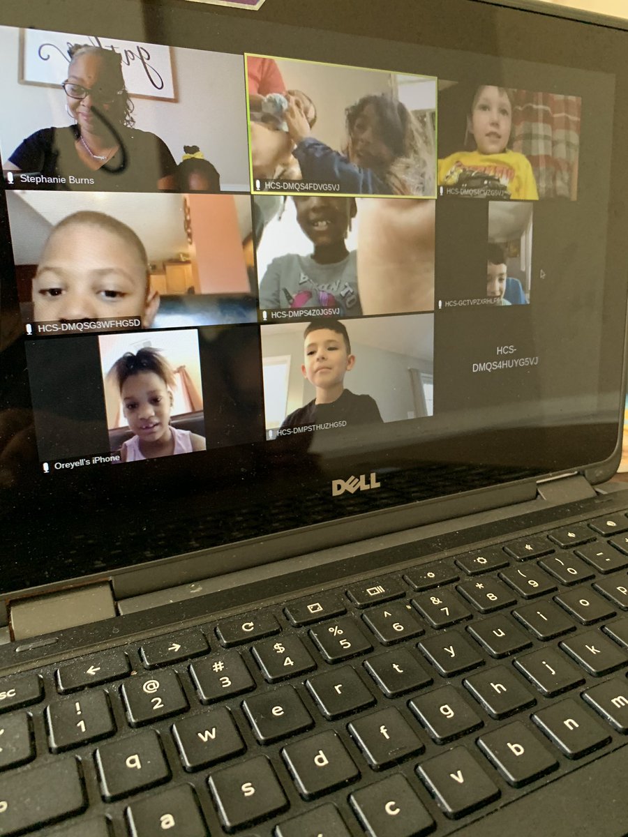 burnsstephani15's tweet photo. What a great way to end my Friday! Seeing these smiling faces 😊 @Principal0915 #remotelearning #zoom @UpchurchElemen1 https://t.co/UraHg0INOu
