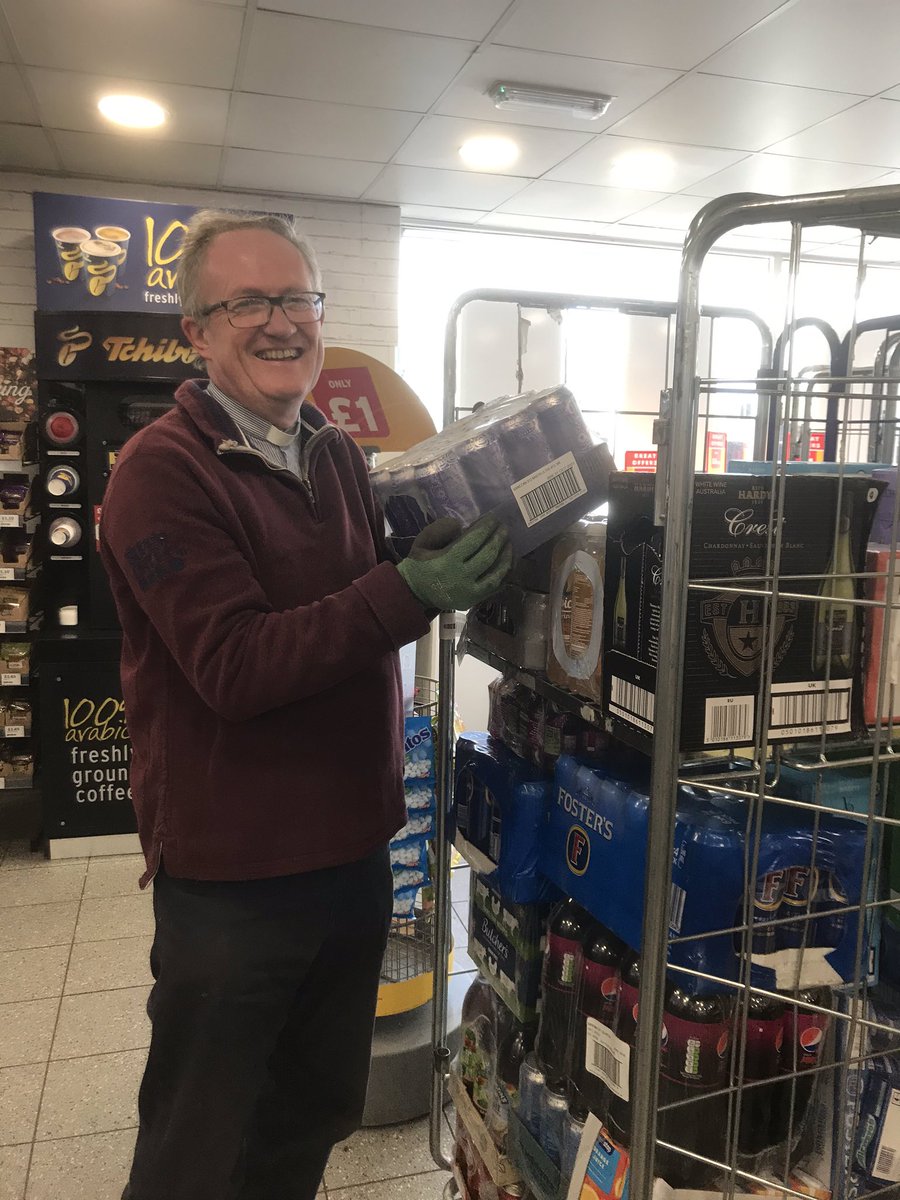 stepheng1970's tweet photo. Community spirit is alive and well in Barlaston! We’ve had the Reverend Stuart helping with our delivery this morning. Helping us to get the stock on the shelves so we can serve our regular local residents. We would like to thank him for his hard work! https://t.co/hGeLmy8NF0