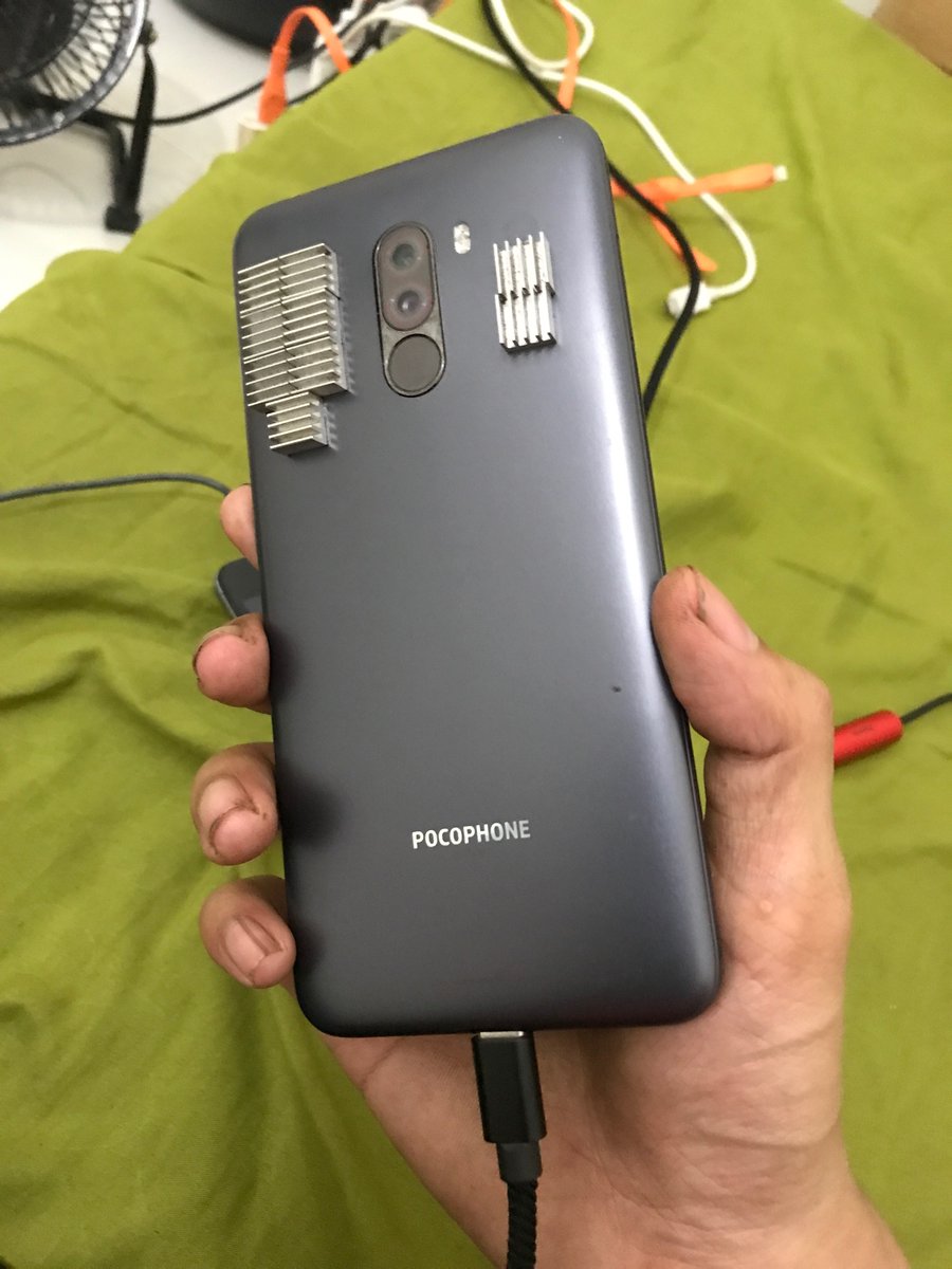 Note4x2's tweet image. Poco cooller system