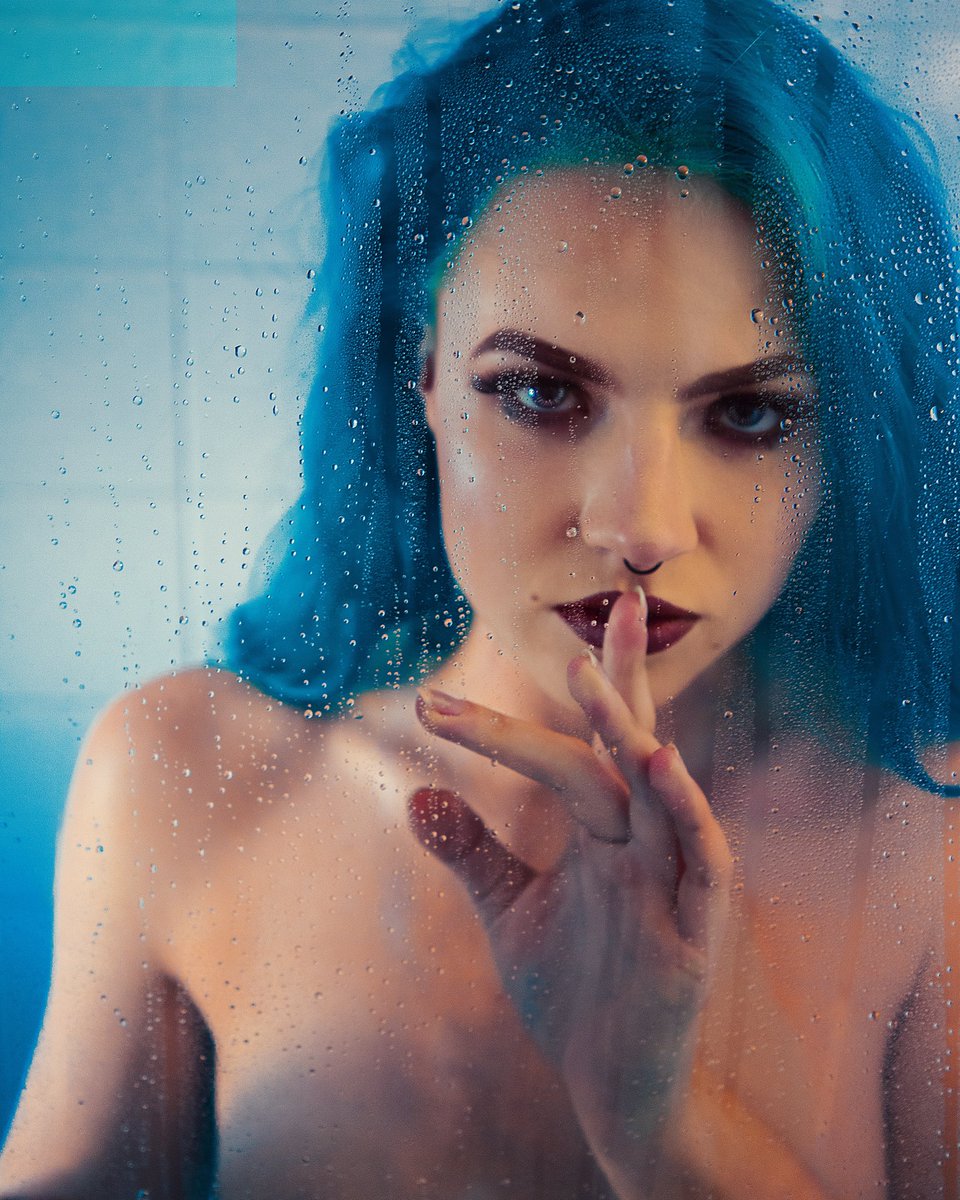 Model: @MissyVonCurse 
Photographer: @jodiefifephotography—————————————#glamourshots #glamourphotography #frequencyseparation #brightonmodels #londonmodels #urbanphotography #tattooedwomen #inkedchicks #londonmodels #dopeports #showershoot #wetlook #showerphotoshoot #showershoot