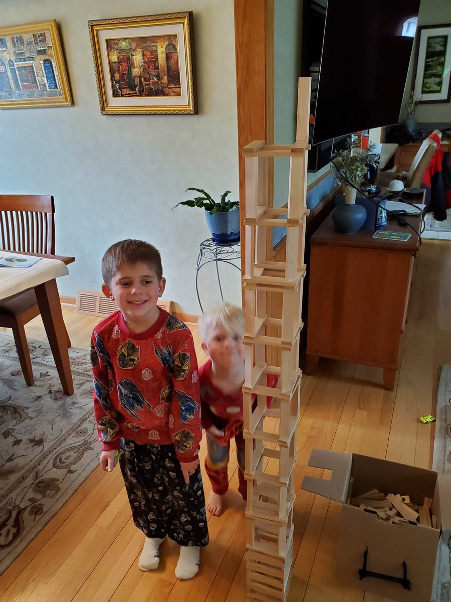 GrantTechEd's tweet photo. Had some young architects help design and build a tower this morning! https://t.co/PsiXzE4VSC