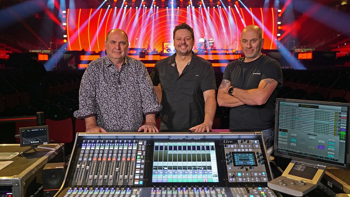 solidstatelogic's tweet photo. Three for the Road: Céline Dion’s Courage World Tour features three SSL Live L550 Mixing Consoles.
Full story: https://t.co/UlSsStchTq
#SolidStateLogic #SSLlive #L550 #SuperAnalogue #TACO #SOLSA #MixOnAnSSL #LiveSound #CelineDion #ProAudio #SuperiorSonicPerformance https://t.co/BwnV0cHQ4H