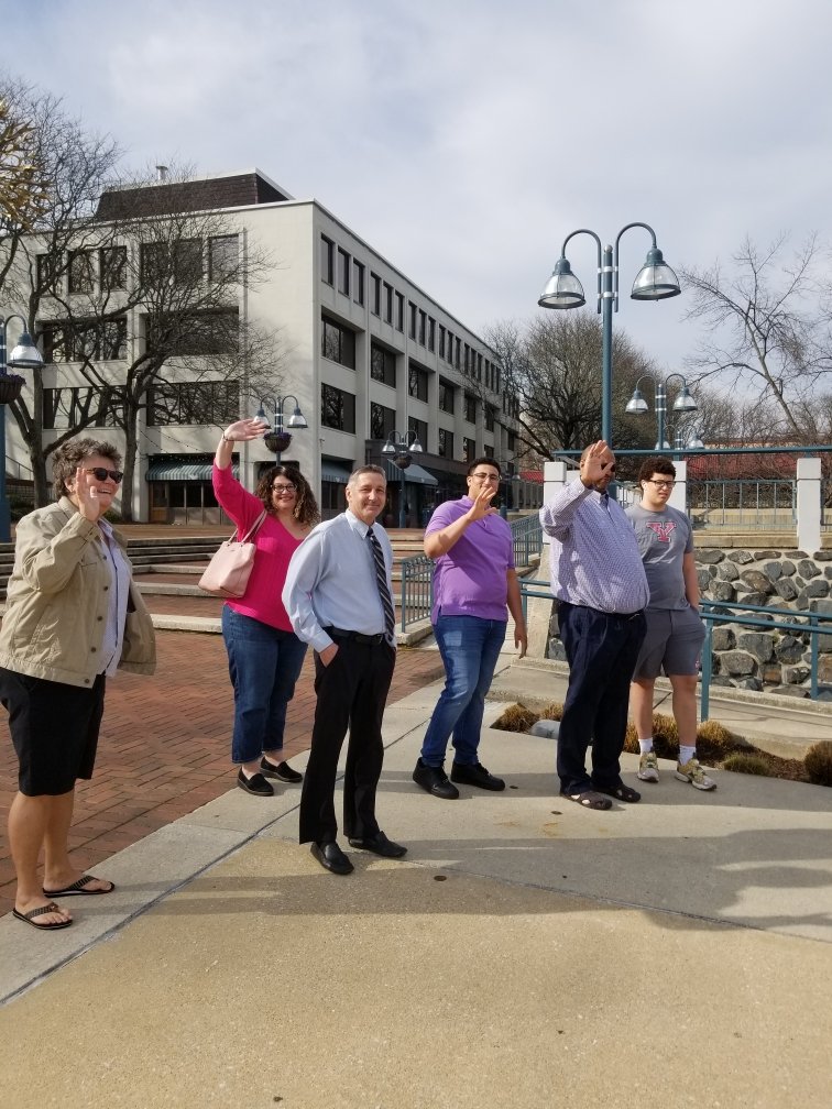 Coach_MCotton's tweet photo. Wedding during the Corona? We got this...
✔courts closed, head to one of the prettiest spots in hoco
✔no judge, Kimmy gets ordained
✔Clausen right with me
✔social distancing, your family and friends watch from the steps
✔Willis's get us a gorgeous cake
THE COTTONS! https://t.co/ERDDtviK2d