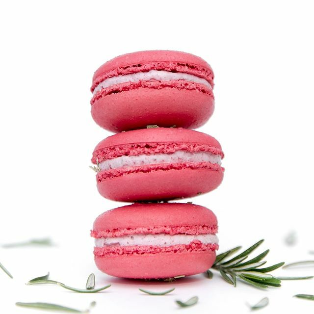 Did you know that you can get our macarons delivered to your house through Foodora (Vancouver) and SkipTheDishes (Victoria)? Brighten this first day of spring with our new flavour Pomegranate Rosemary! We promise it will be the most tantalizing experience.