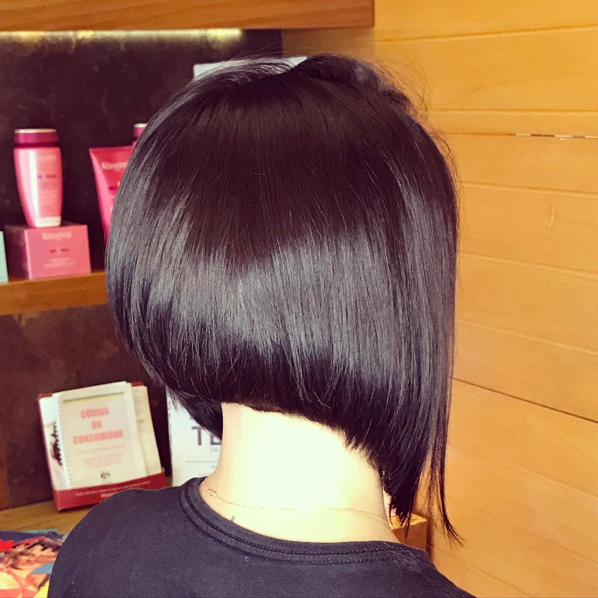 Oficial_Betto's tweet photo. Nosso Chanel de cada dia!!!!!
Corte @bettomartins_oficial 
#moda #cabelosdossonhos #dicasdecabelo #bettomartins #equipecriativawerner #wernerinspira #hairstyle #newlook #corte #newhair #cabelosdivos #riodejaneiro #instagram #youtube #twitter #shorthair #shortbob #shorthaircut https://t.co/MLmfFvRSU1