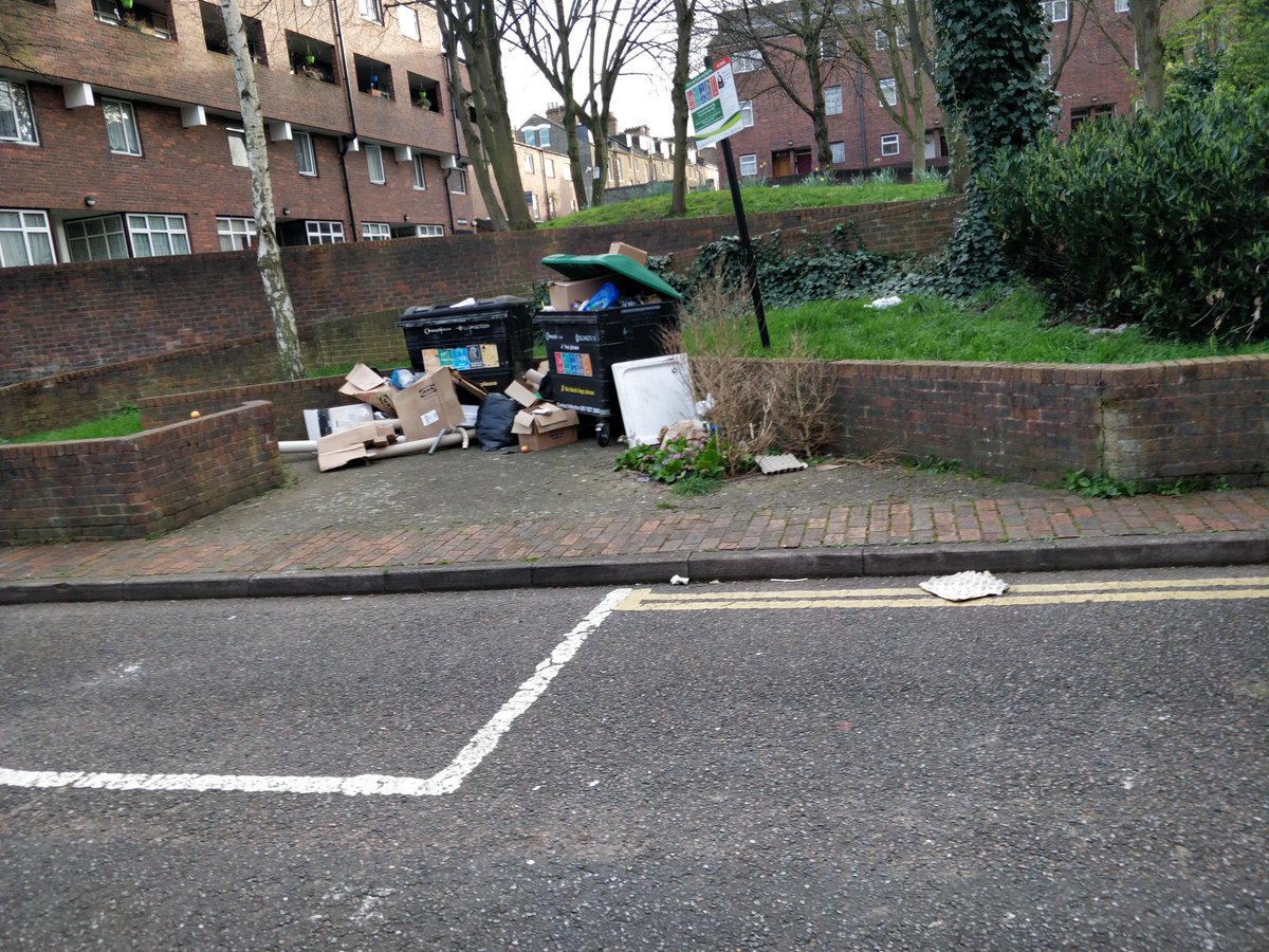 Islington Council on Twitter "Thank you for your message. You should report issues with rubbish