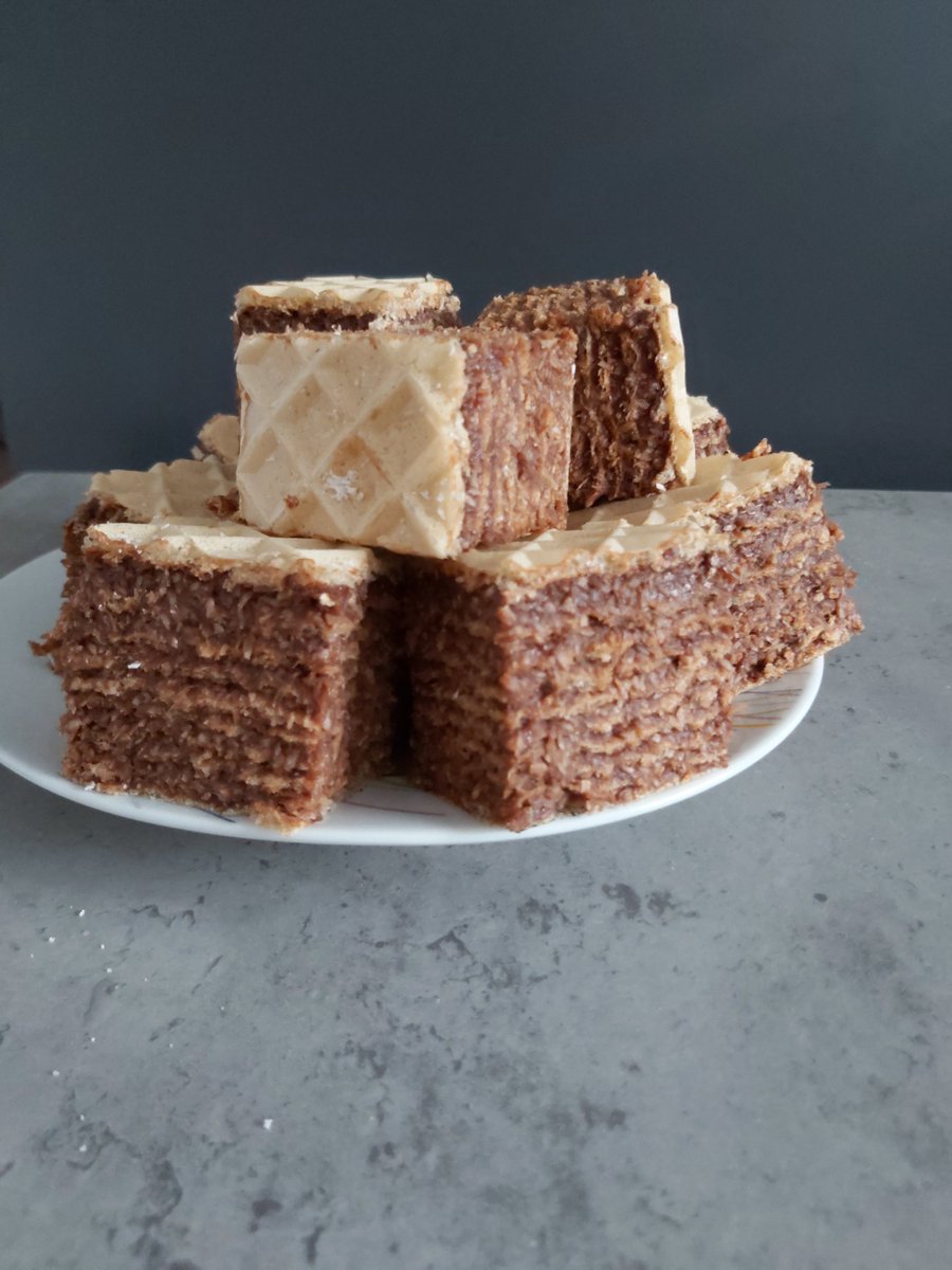 CCafea's tweet photo. Un desert rapid si gustos.
https://t.co/yNbKwzUOut https://t.co/nnPnMHiMX9