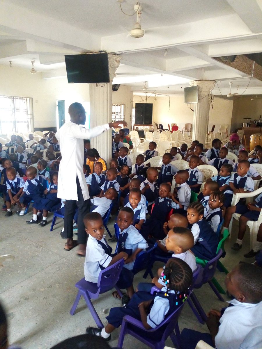 SIPEAC1's tweet photo. Together let's fight #COVID-19
#SIPEAC, making sure every child is protected too!!
It was an awesome time educating these great young minds!!! https://t.co/tHxU2BpkXE