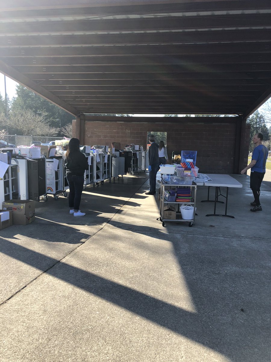 Chromebook pick up for Vaughn families with a 1st-4th grade child! From 10-2.