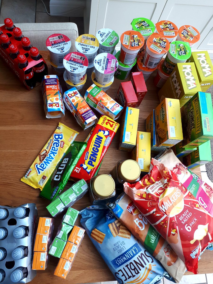 #CAREona supplies box for our anaesthetic teams to help them through busy shifts in both CGH and GRH <a href="/welldoctors/">WARD 💙</a> <a href="/drfrocester/">Dave 💙</a> <a href="/gloshospitals/">Gloucestershire Hospitals NHS Foundation Trust</a> <a href="/sphams/">Steve Hams</a> <a href="/Deborah62655228/">Deborah Lee</a>