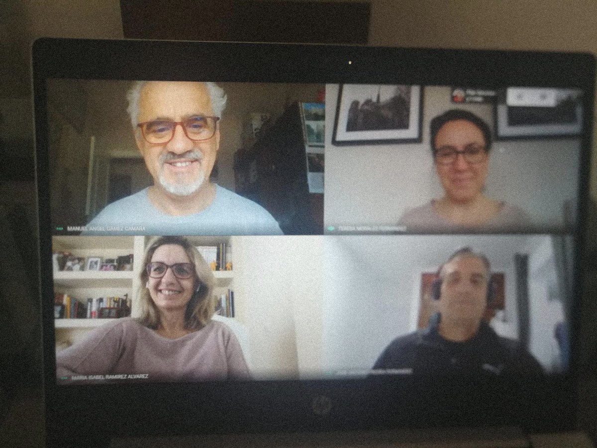 ualestudiantes's tweet photo. 📢 ¡Estudiantes! El equipo del Vicerrectorado de Estudiantes, Igualdad e Inclusión de la Universidad de Almería 🌞 también trabaja desde casa. 🏠

👉🏻 Para cualquier duda o consulta estarán encantadas de atenderos a través de nuestro correo electrónico 📲 vestudia@ual.es https://t.co/S2DuV2wQj3
