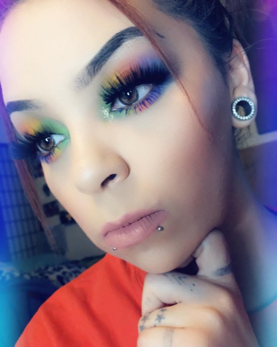 So excited to me staying home for days so I can play @JeffreeStar products I have, can&rsquo;t wait til everyone<a href="/tag/motivation"class="tags"><span>#motivation</span></a><a href="/tag/mood"class="tags"><span>#mood</span></a><a href="/tag/positivevibes"class="tags"><span>#positivevibes</span></a><a href="/tag/onlyfanscreator"class="tags"><span>#onlyfanscreator</span></a>