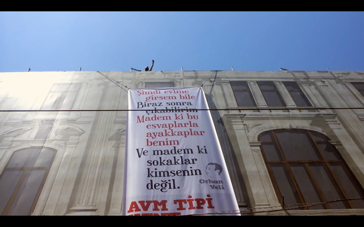 EmekBizim's tweet photo. "Şimdi evime girsem bile
Biraz sonra çıkabilirim
Madem ki bu esvaplar ayakkaplar benim
Ve madem ki sokaklar kimsenin değil"
Orhan Veli

Özgürleşen Seyirci: Emek Sineması Mücadelesi erişime açık!
https://t.co/tqPJvS5zKz https://t.co/xQ1FolV5Xu