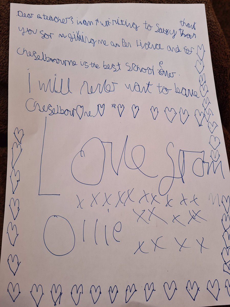 cheselbournevs's tweet photo. A very challenging week for education and a day of very mixed emotions at Cheselbourne Village School.  Thank you so much to all our hugely supportive staff and families.  A parent emailed me this lovely letter this evening and it has cheered me up no end. 😊🌟 https://t.co/dUfTBopXCE