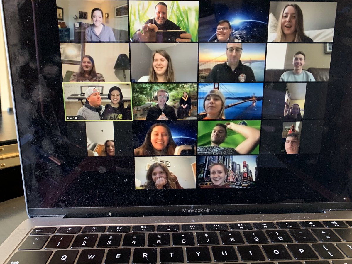 THIS! This is Distance Learning at it’s finest! @FarmingtonChoir New Dimension planning for amazing learning opportunities! Wonder when we will see their first concert?! @DimichMegan @BrianOhnsorg @FHS_Tigers_192 @bergjaso @ISD192Athletics @district192 @FHSjlund @fhsWagner