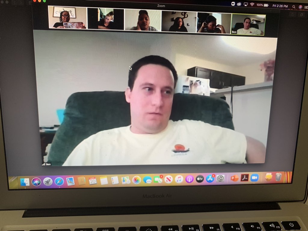 burnsstephani15's tweet photo. My last and final zoom of the day ended with these great educators! #ourteamrocks #kindergarten #gradelevelmeeting #zoom @Principal0915 @UpchurchElemen1 @KayTeachesK @Talesia16 @BenPurvis1 @Nmaynor1 https://t.co/99gPU6BXqY