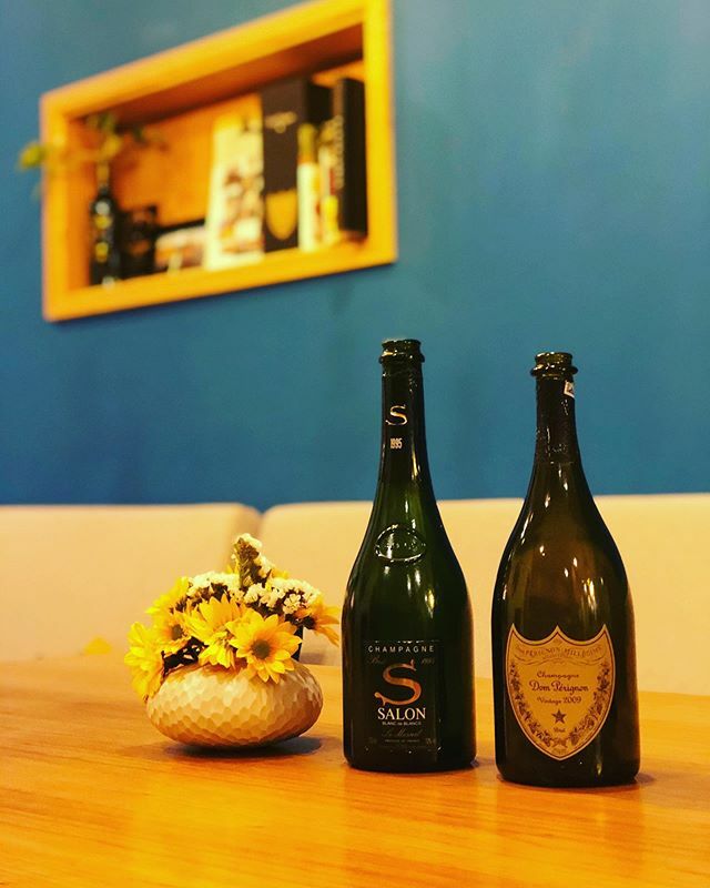 It was a sparkling day at @lecomptoirdng ❤️🥂🍾 #champagnelover #salonchampagne  #domperignon #bucketlistrestaurant #champagne #foodindanang #danangrestaurant #danangrestaurantandbar #bubbly #bubbles #winelover #sommelierlife ift.tt/3dbVVnj