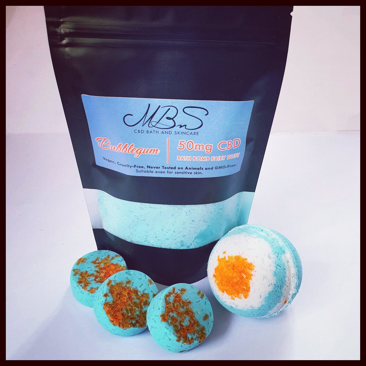 cbdbathuk's tweet photo. Bubblegum 🍬 Try our CBD Fairy Dust or Bath Bombs 🛀
CBD bath helps you relax, improves mood and helps with aches and pains 💕 Our CBD Bath bombs are suitable even for sensitive skin 🌺 
All our products are handmade with love, just for you ❤
#cbd #cbdproducts #cbdoil #cbdbath https://t.co/C1ulvVPTfT