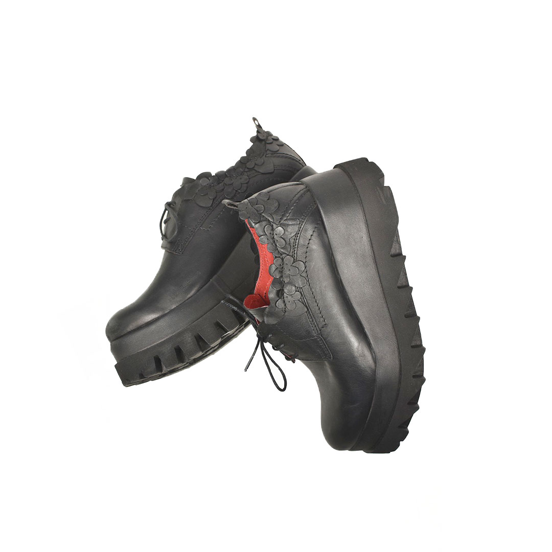 weareaakasha's tweet photo. Last pieces on sale in our clearance section
https://t.co/MfQCzW7Yb2
Shoes A15698
USE COUPON LOVE10LOVE FOR ADDITIONAL 10% OFF
#onlineshop #aakasha #handmadepieces #sale #aakashastyle #deals #onlineshopping #minimalfashion #contemporary #streetwear #shoponline #stayhome #staysafe https://t.co/1JC4uW3IXQ