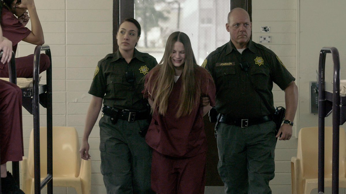 LMN's tweet photo. Be careful with who you call a "friend." π±#MyDaughtersPsychoFriend is starting RIGHT NOW! #SpringBreakdowns #LifetimeAndLounge @cerinavincent https://t.co/0hY0qiTh3W