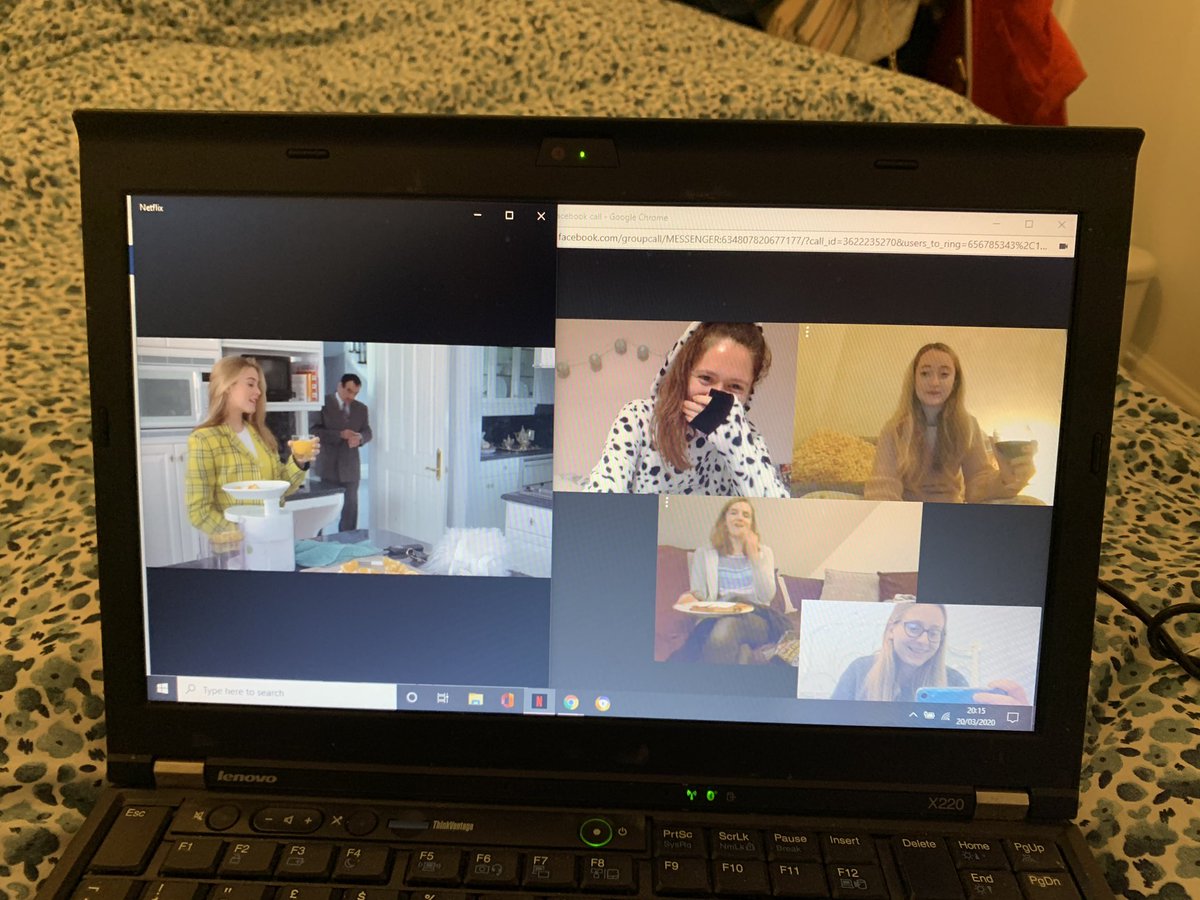 LeahHewerdine's tweet photo. Had a Netflix party with the gals! We watched Clueless! Totally buggin we won’t see eachother for ages, but this was cute! #TinyJoys https://t.co/k9wRaqtSPJ