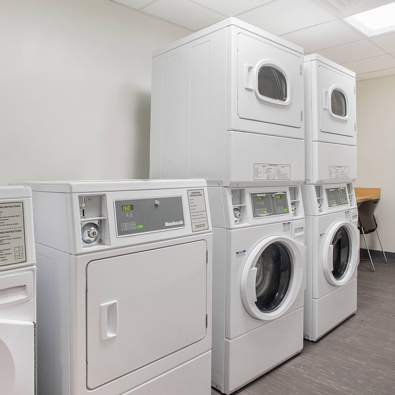 FISPigeonForge's tweet image. Stay fresh by making good use of our #guest #laundryfacilities. It's just one of the features we offer to ensure that all of your needs are met during your time with us. Give us a call to start #planning your #nextvacation. +1 865-409-5999