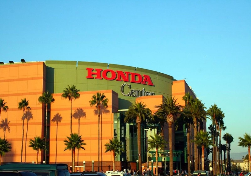 Anaheim Ducks and Honda Extend Naming Rights Agreement For The Honda Center Through 2031 - fromthisseat.com/index.php/blog…

#NHL #Anaheim #Ducks #HondaCenter #Honda