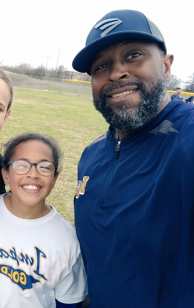 Ntx10u's tweet photo. @KrisBrown35 Hey brother, I hope all is well. https://t.co/4r8BTEhjlq