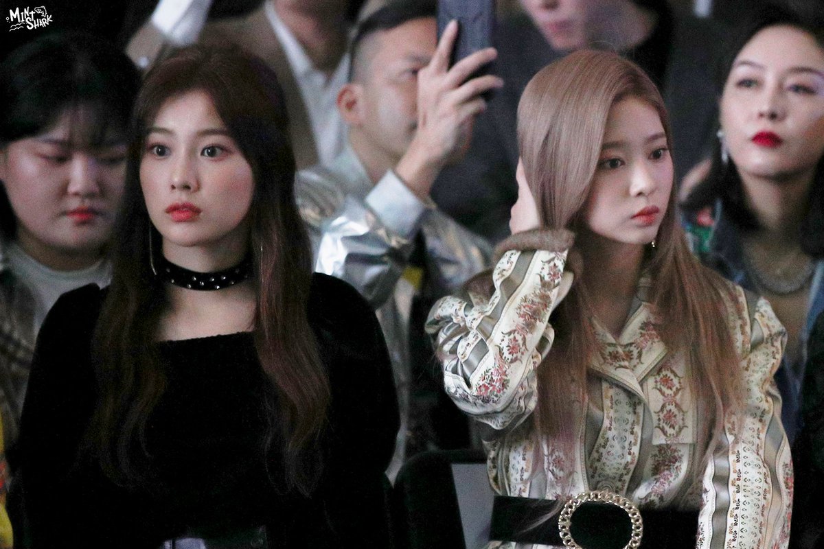 191016
🌹🌹

#김민주 #민주 #KIMMINJU #MINJU #IZONE #아이즈원 #アイズワン #キムミンジュ #강혜원 #혜원 #カンヘウォン